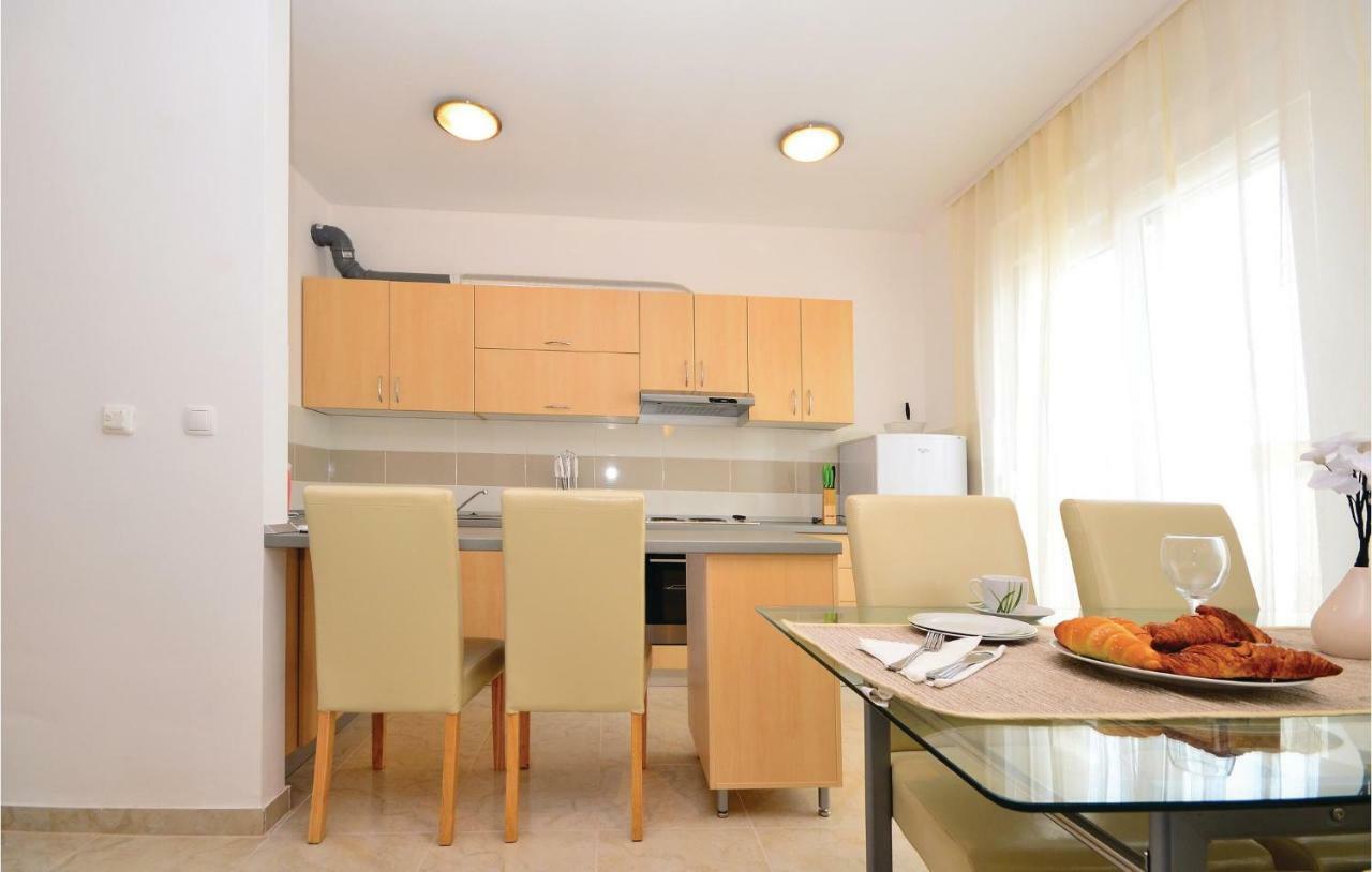Apartment Mlasina-6 By Interhome Nin Buitenkant foto